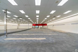 800 N Orange Ave, Green Cove Springs, FL to rent Interior Photo- Image 2 of 9