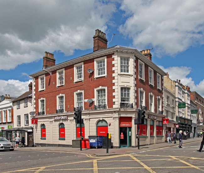 More details for 20 High St, Bedford - Retail to Rent