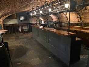 2 Suffolk Ln, London to rent Building Photo- Image 2 of 3