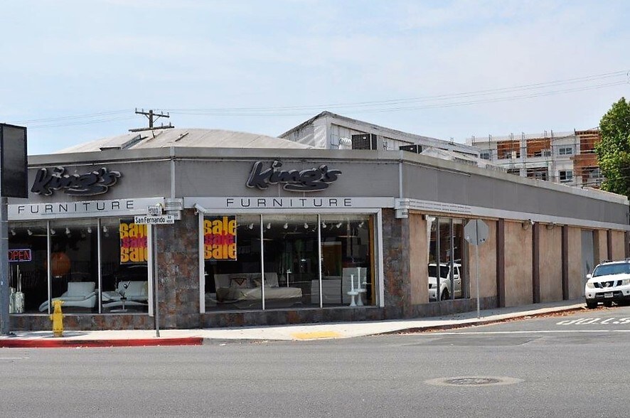 4019 San Fernando Rd, Glendale, CA 91204 UK