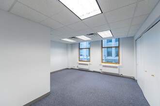 30 N Michigan Ave, Chicago, IL to rent Interior Photo- Image 2 of 4