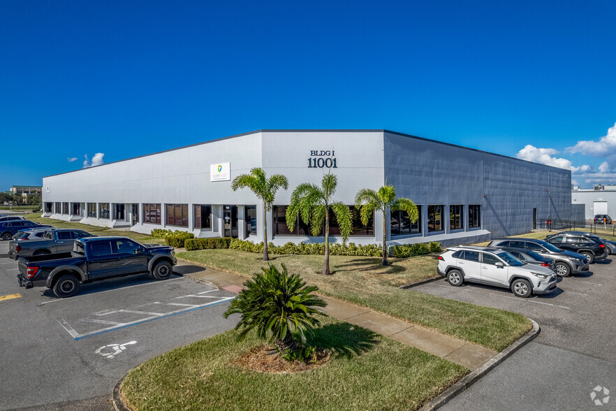 11001 Roosevelt Blvd, Saint Petersburg, FL for rent - Building Photo - Image 1 of 8