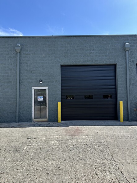 University Auto Service Center - Commercial Property