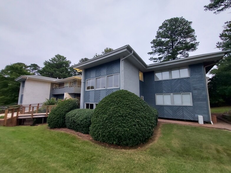 1717 Legion Rd, Chapel Hill, NC for rent - Building Photo - Image 2 of 19