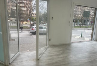 Retail in Viladecans, Barcelona to rent Interior Photo- Image 2 of 3