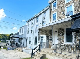 Manayunk Rental Multi Family Portfolio - Commercial Property