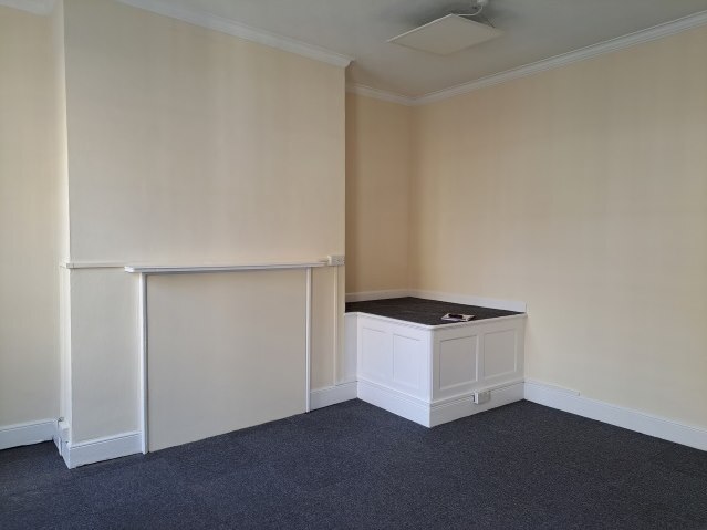 12 Northgate St, Ipswich for sale - Interior Photo - Image 3 of 5