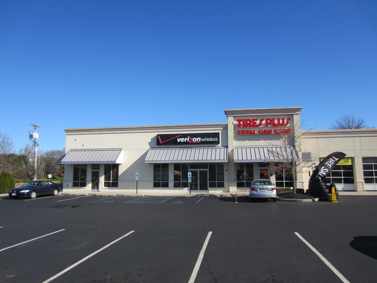 2090 N Black Horse Pike, Williamstown 08094 UK