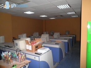 Retail in Alcázar de San Juan, Ciudad Real to rent Interior Photo- Image 2 of 2