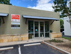 7726-7730 Broadway St, San Antonio, TX for rent Building Photo- Image 2 of 7