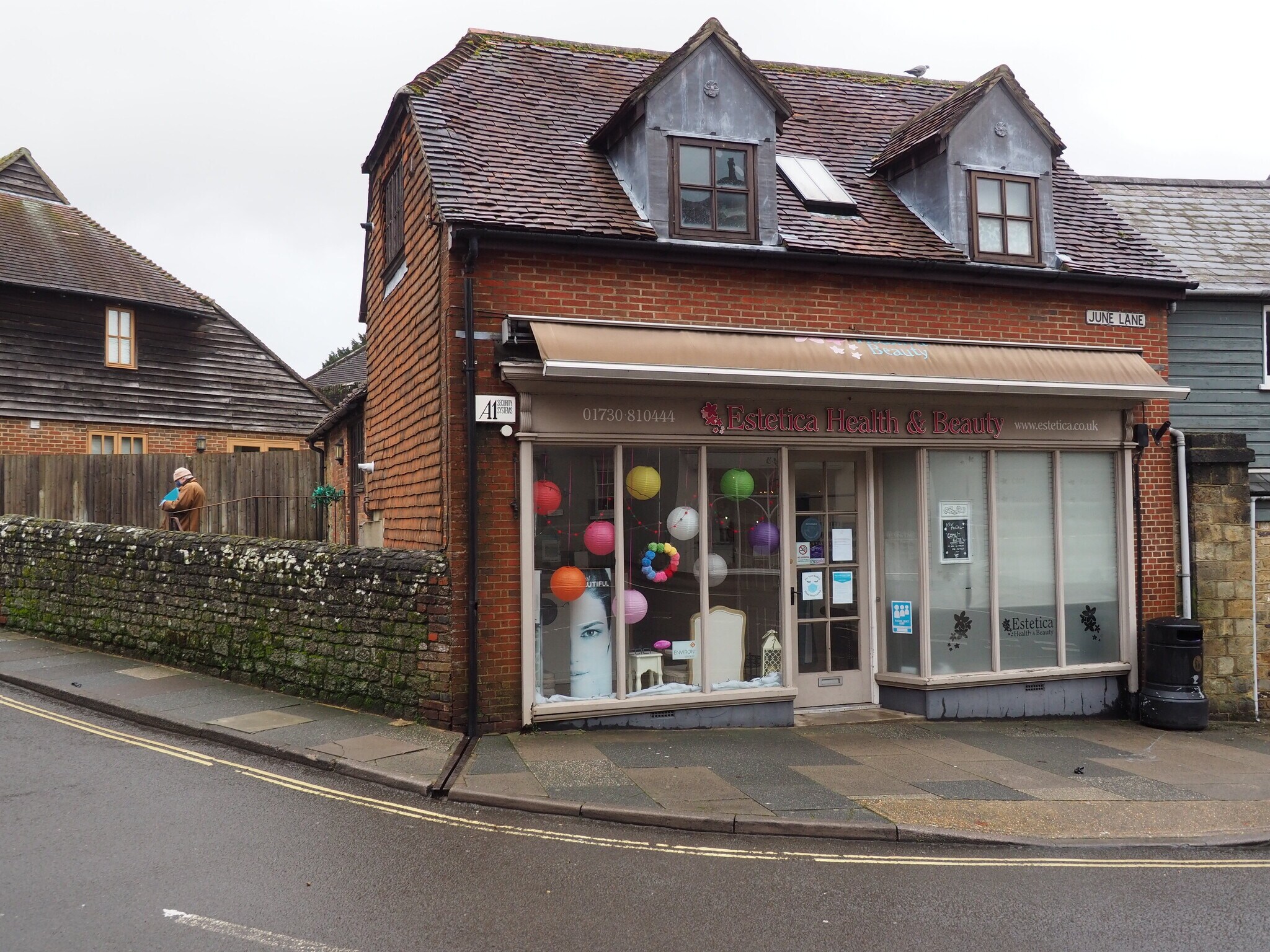 Rumbolds Hl, Midhurst for sale Building Photo- Image 1 of 1