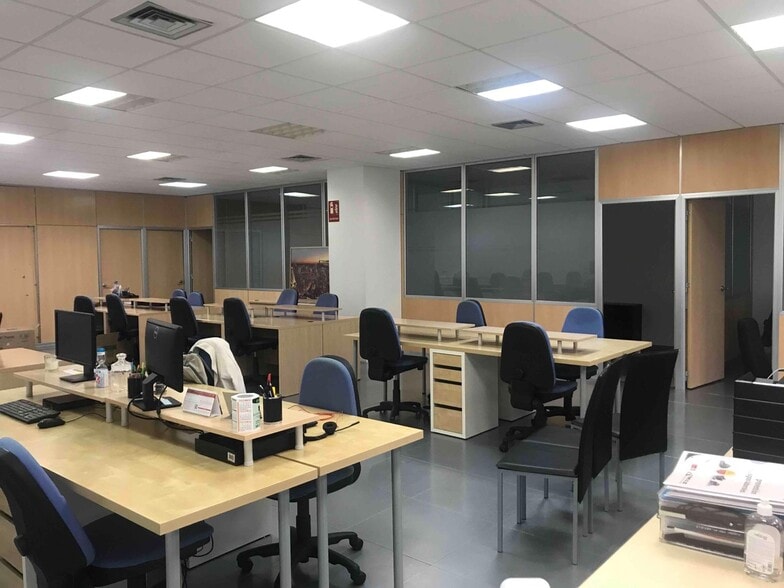 Office in San Sebastián de los Reyes, Madrid for sale - Primary Photo - Image 1 of 2