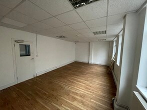 29-30 Windmill St, London to rent Interior Photo- Image 1 of 3