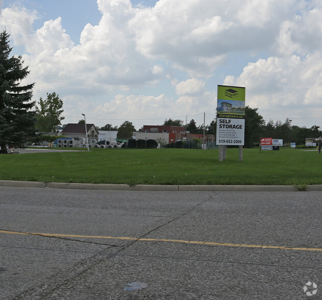 119 Exeter Rd, London, ON for rent - Building Photo - Image 3 of 3