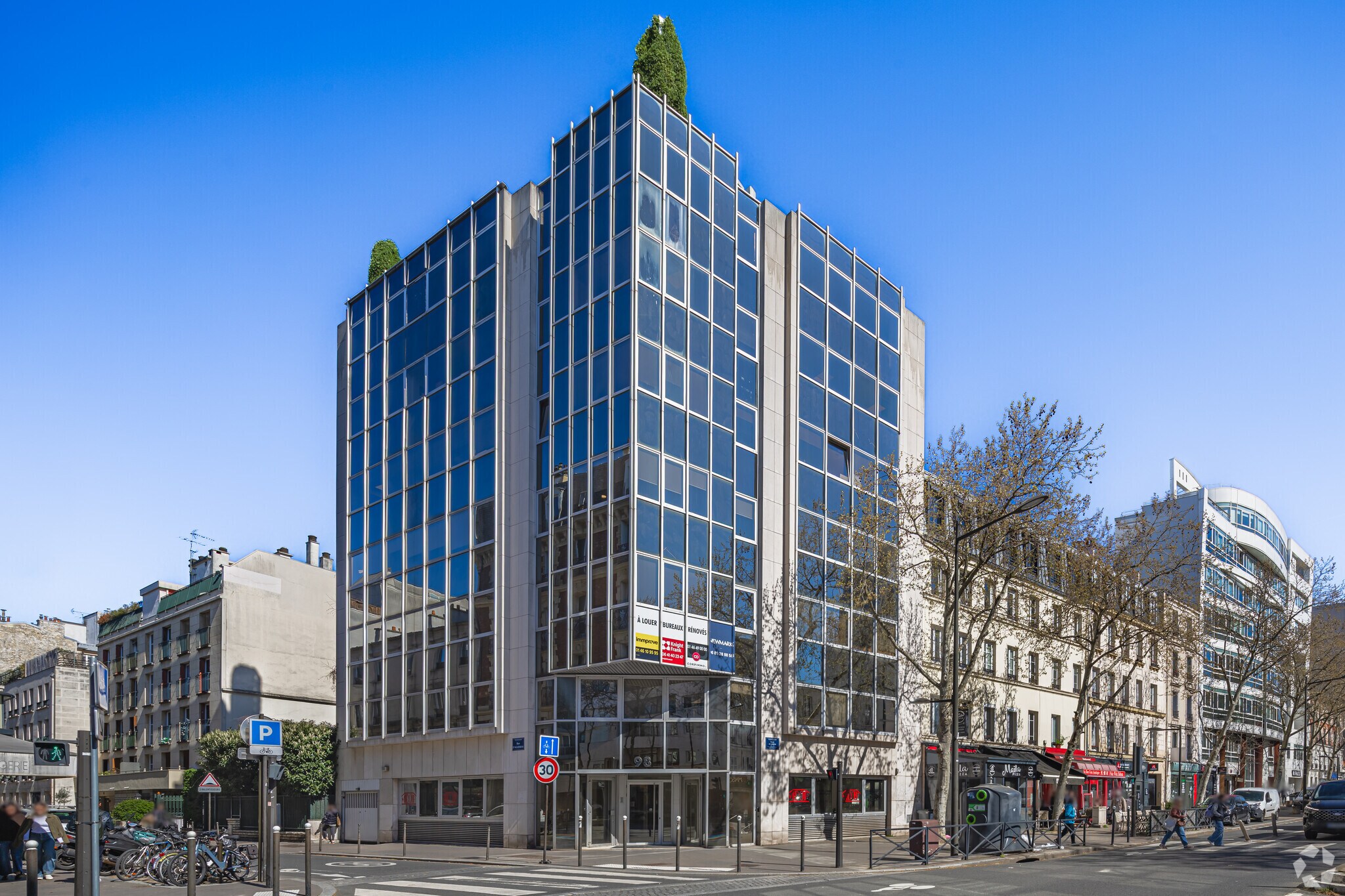 Route De La Reine, 92100 Boulogne-Billancourt, Boulogne-Billancourt to rent Primary Photo- Image 1 of 4