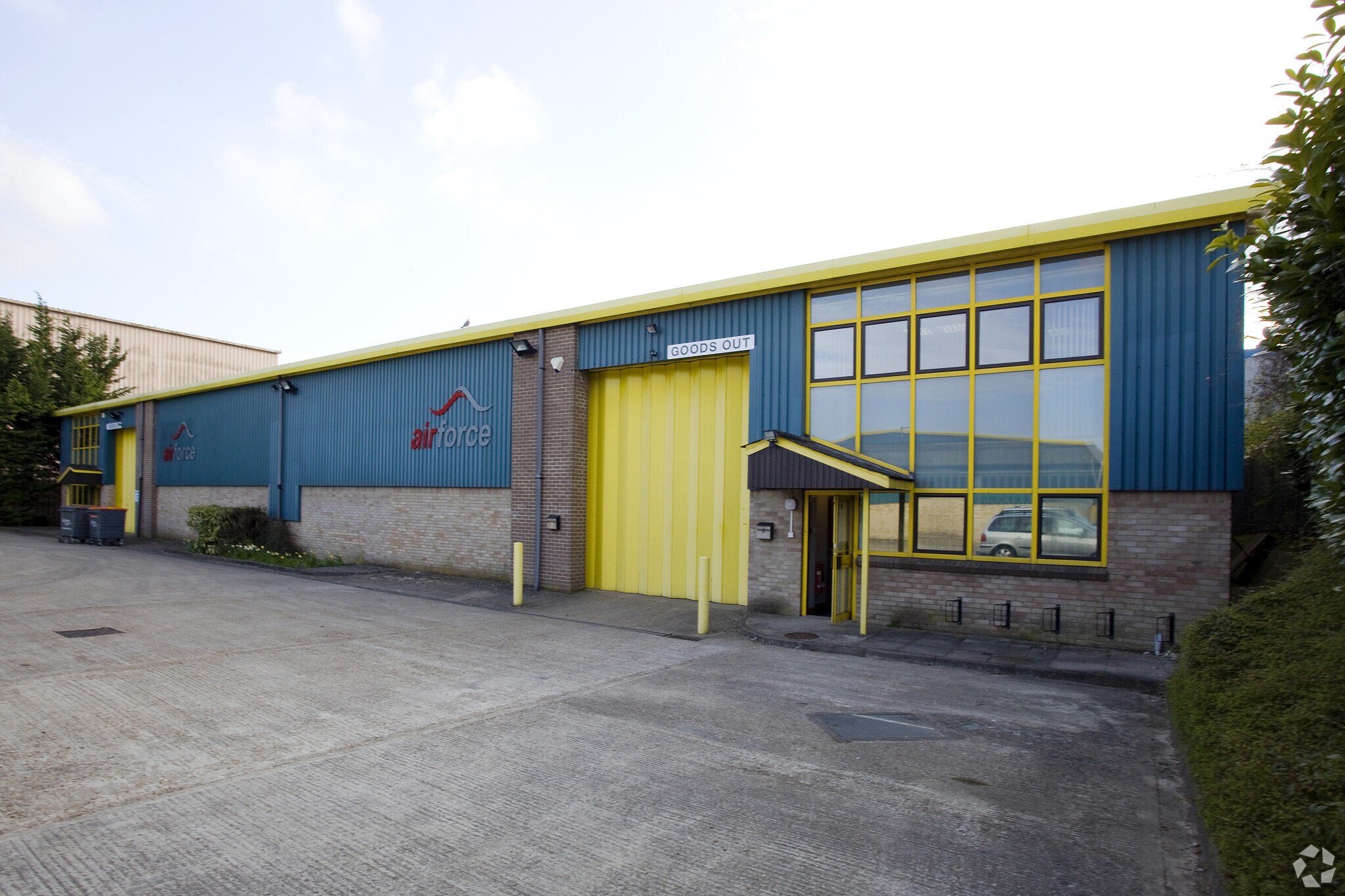 North Way, Andover for sale Primary Photo- Image 1 of 1