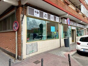 Retail in Fuenlabrada, Madrid to rent Building Photo- Image 2 of 9