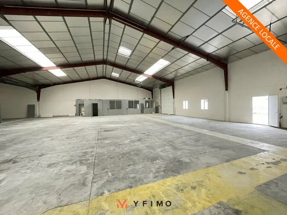 Location Local d'activités 428 m² - Photo 1