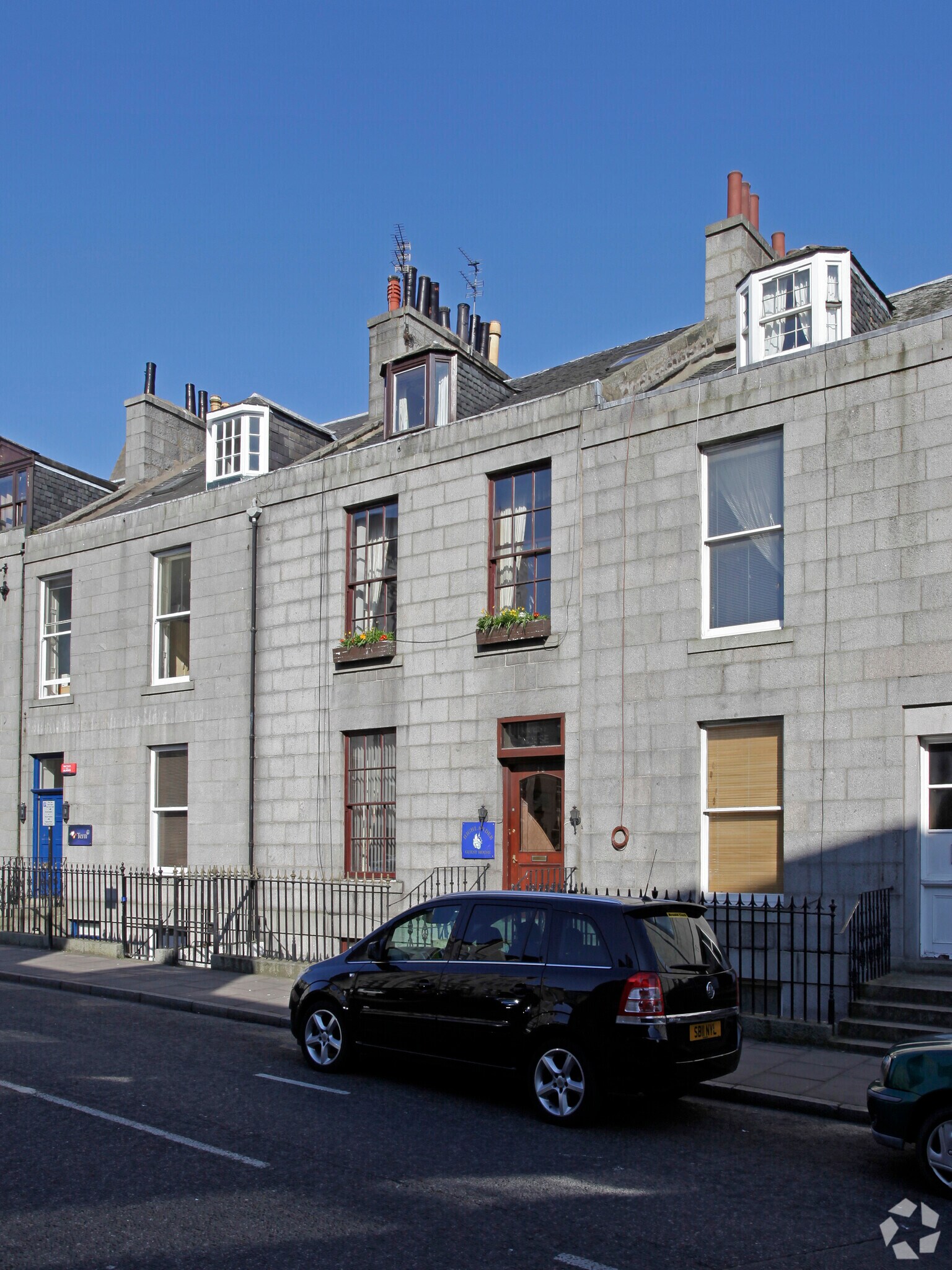 75 Crown St, Aberdeen for sale Primary Photo- Image 1 of 1