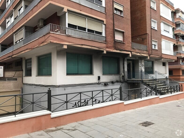 Calle Virgen de Icíar, Alcorcón, Madrid for sale - Primary Photo - Image 1 of 4