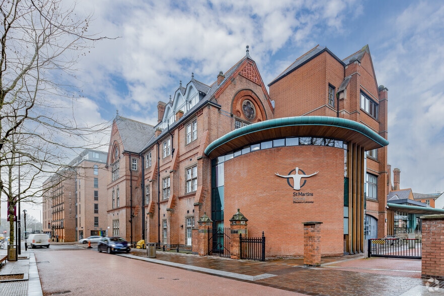 7 Peacock Ln, Leicester to rent - Building Photo - Image 2 of 3