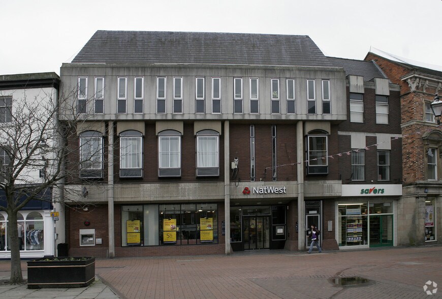 36 High St, Nantwich to rent - Building Photo - Image 2 of 2