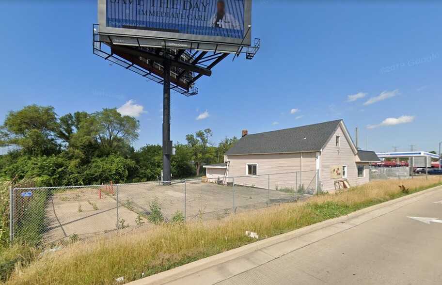 21W042 Lake St, Addison, IL for sale - Building Photo - Image 1 of 1