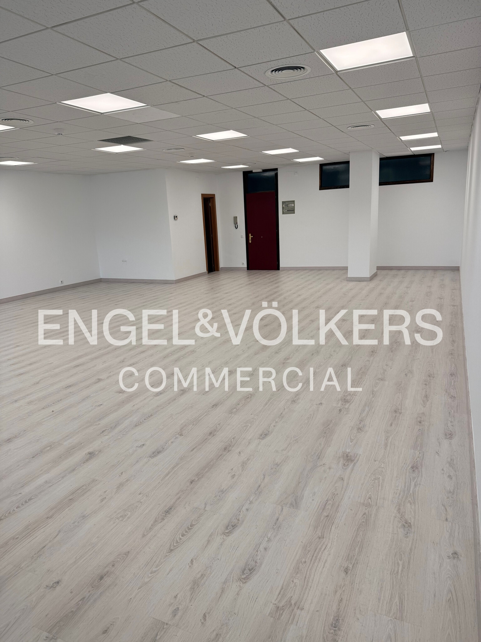 Office in Granollers, Barcelona to rent Interior Photo- Image 1 of 12