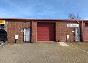 10 Albert Rd, Darlington to rent Building Photo- Image 1 of 3