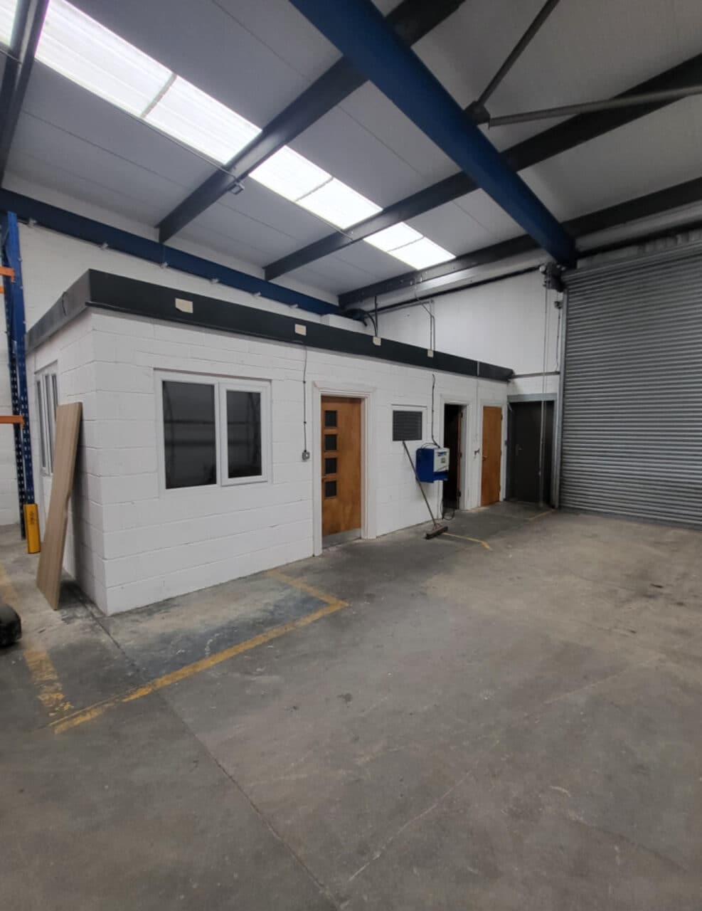 Saint Helen Auckland, Bishop Auckland to rent Interior Photo- Image 1 of 7