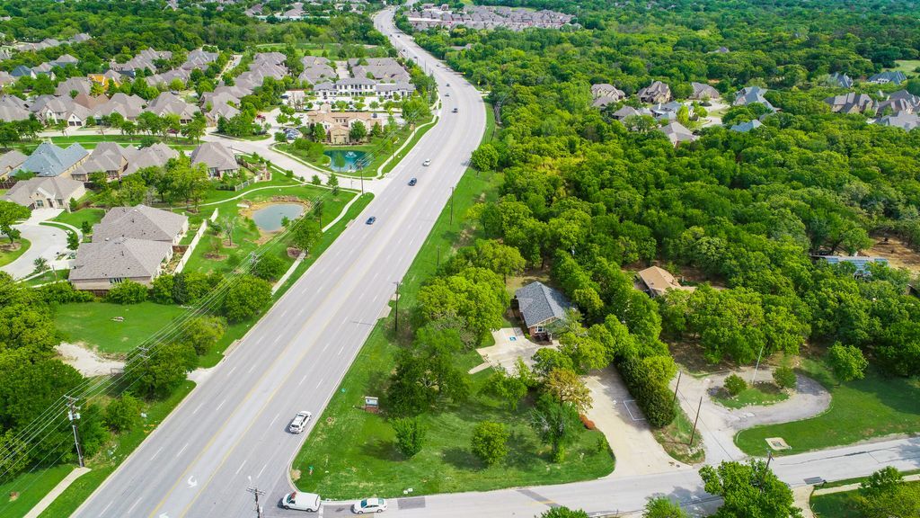 768 Bandit Trl - Office & Land together portfolio of 2 properties for sale on LoopNet.co.uk Building Photo- Image 1 of 8