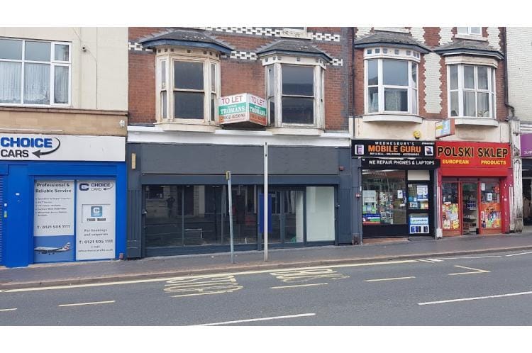 9-9a Market Pl, Wednesbury to rent - Primary Photo - Image 1 of 2