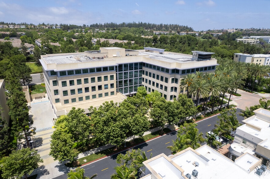 120 Vantis, Aliso Viejo, CA to rent - Aerial - Image 3 of 11