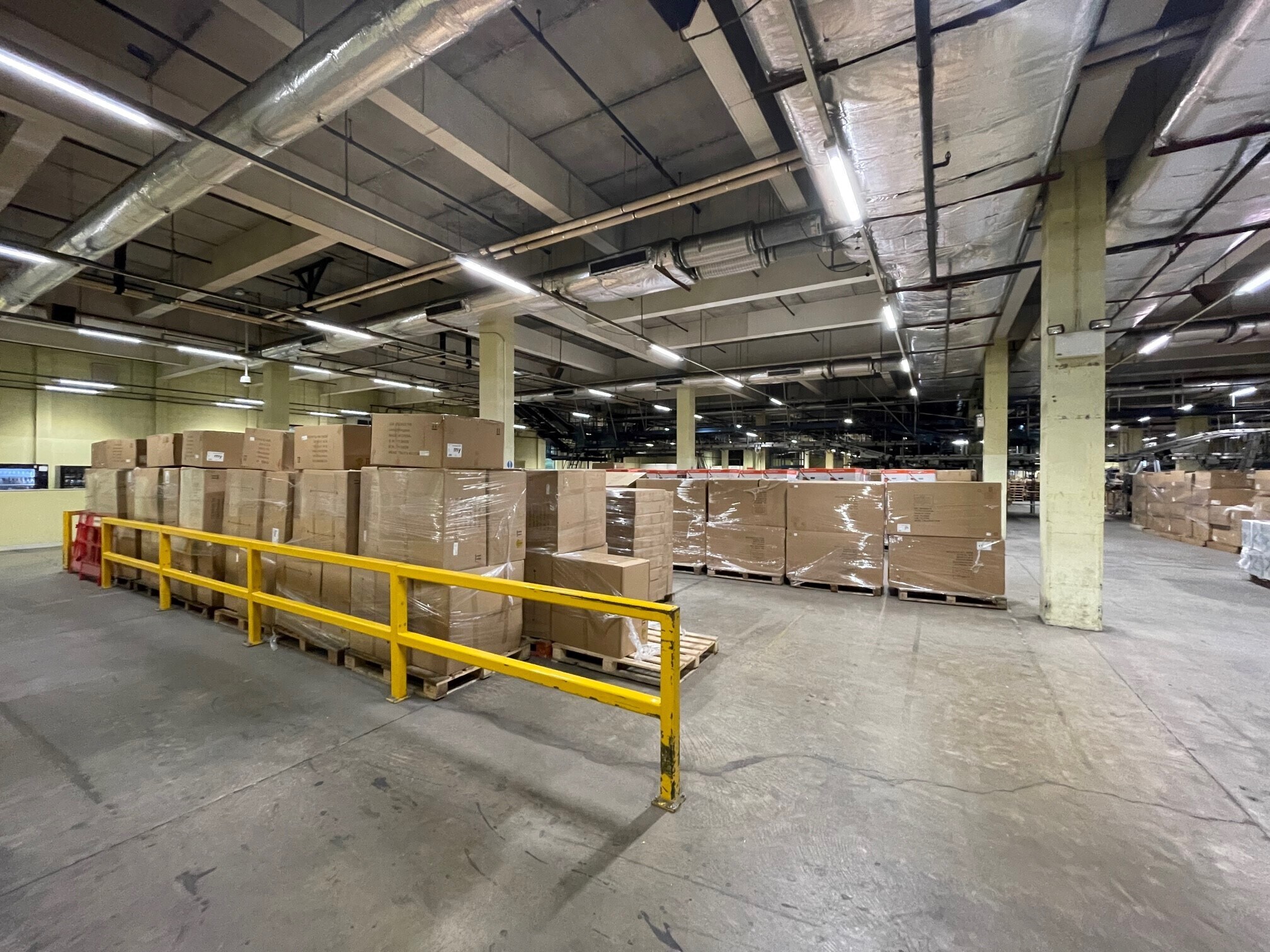 Henry St, Accrington to rent Interior Photo- Image 1 of 7