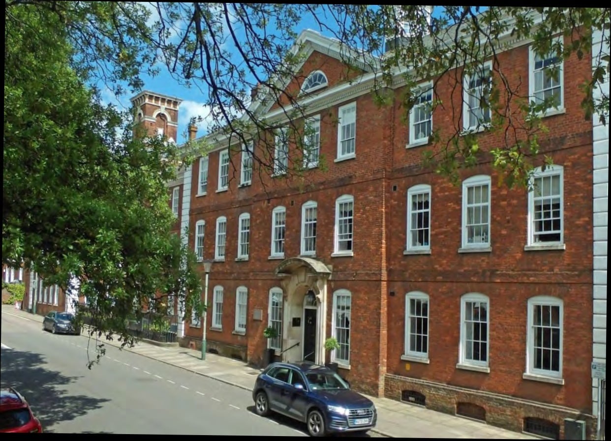 1 Southernhay Gdns, Exeter for sale Primary Photo- Image 1 of 1