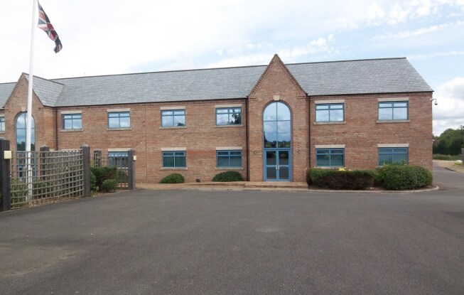 Dozens Bank, Spalding for sale Primary Photo- Image 1 of 6