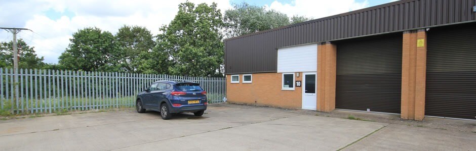Lodge Rd, Staplehurst to rent - Building Photo - Image 2 of 2