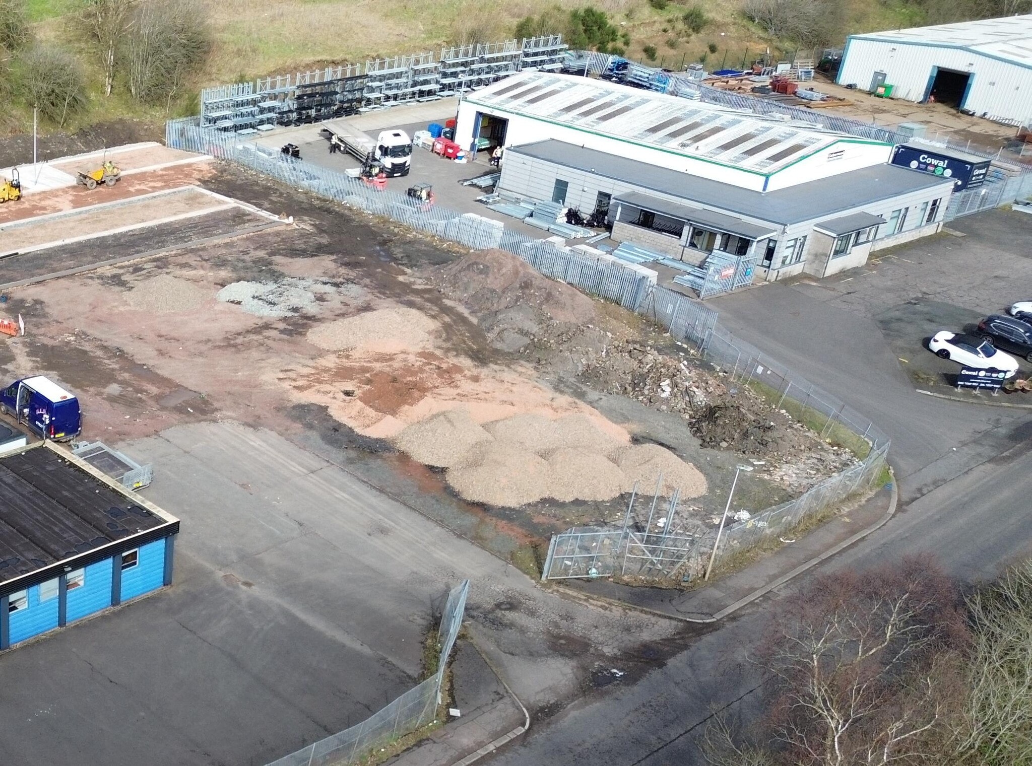 7 Law Pl, East Kilbride to rent Building Photo- Image 1 of 4
