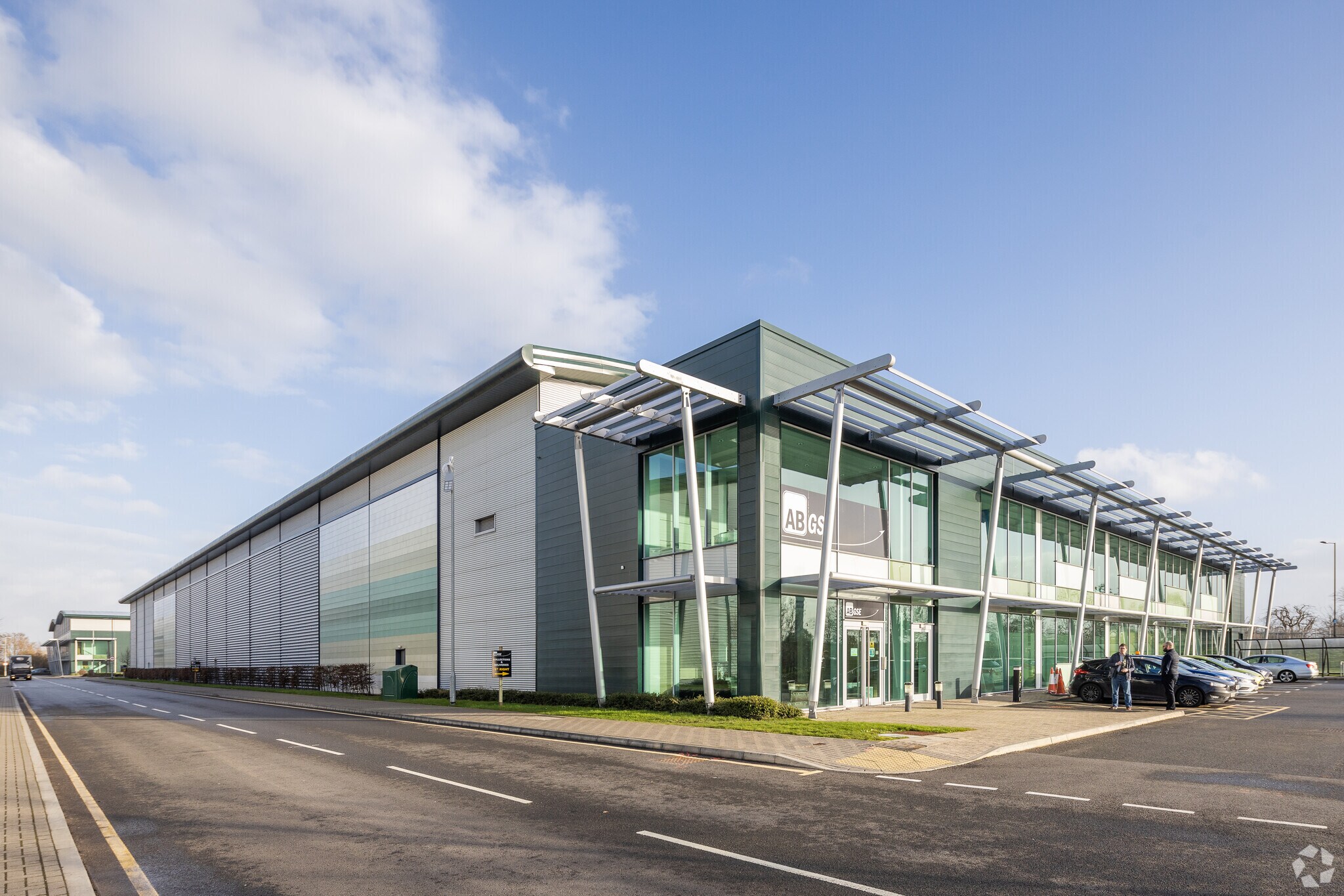 Bedfont Rd, Feltham for sale Primary Photo- Image 1 of 1