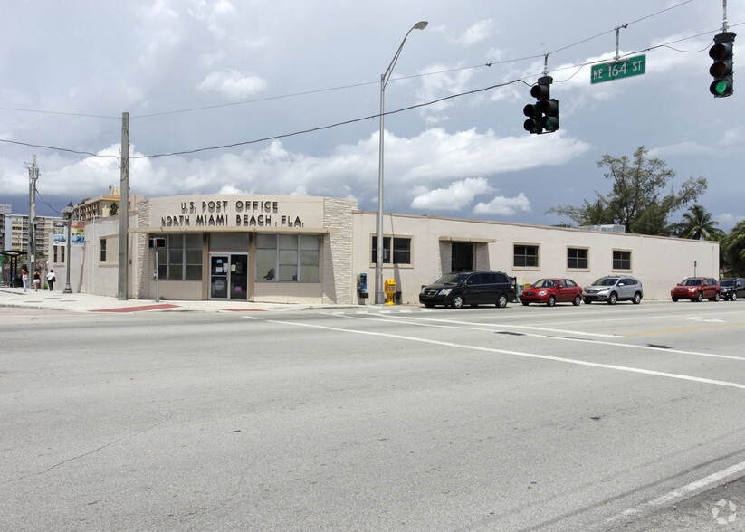 16400 W Dixie Hwy, North Miami Beach, FL for sale - Primary Photo - Image 1 of 4