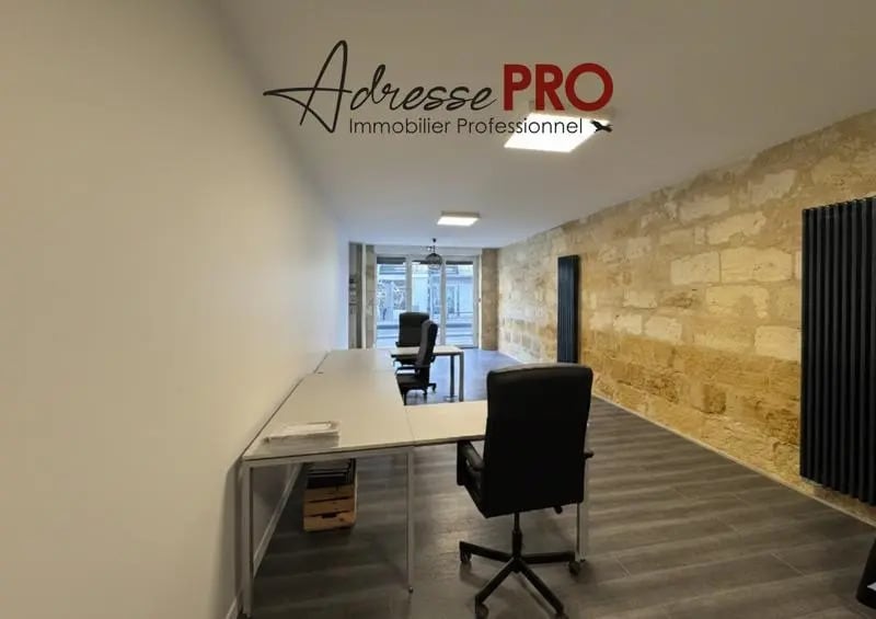 Location Commerce 55 m² - Photo 1