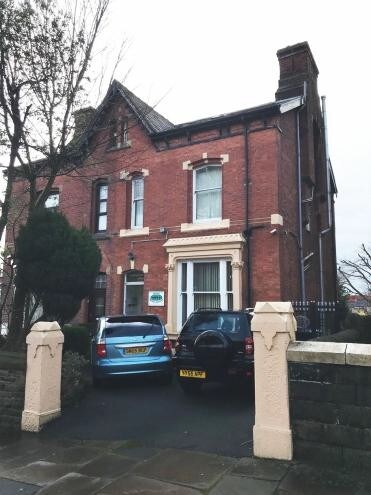 35 Wellington St, Blackburn for sale Primary Photo- Image 1 of 1