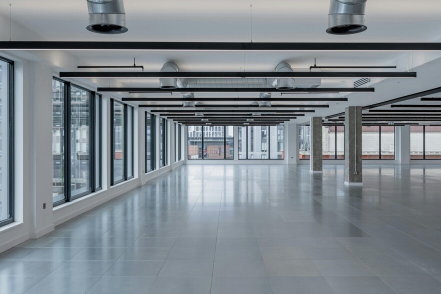 10 Brindley Pl, Birmingham to rent - Building Photo - Image 3 of 18