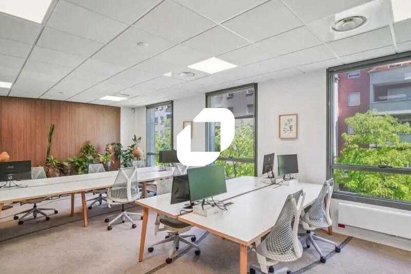 Office in Rueil-Malmaison to rent - Interior Photo - Image 3 of 14