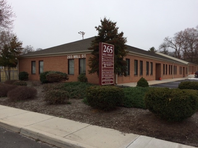 265 Mill St, Hagerstown, MD for rent - Building Photo - Image 1 of 8