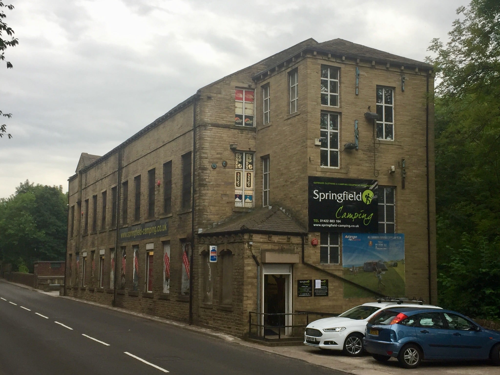 Burnley Rd, Halifax for sale Primary Photo- Image 1 of 1