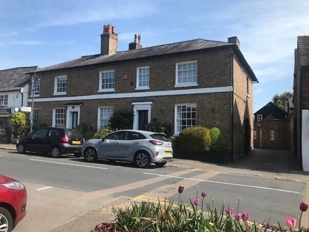 23-25 High St, Redbourn to rent - Primary Photo - Image 1 of 7
