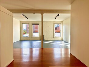 122 S Jackson St, Seattle, WA for rent Building Photo- Image 1 of 8