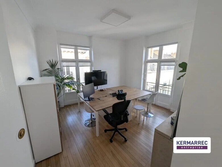 Office in Nantes to rent - Building Photo - Image 2 of 6