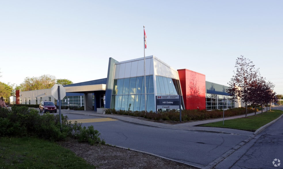 1550 Carling Ave, Ottawa, ON to rent - Building Photo - Image 2 of 7